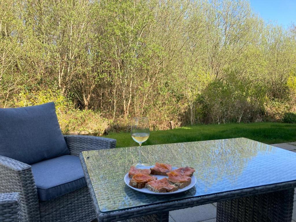 Chic Classy & Cosy At Lough Erne Golf Village And Resort Ballycassidy 외부 사진